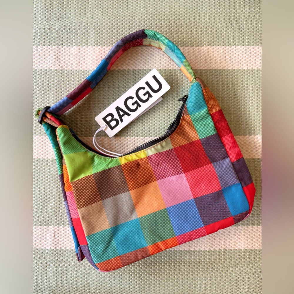 UFT or SALE: BAGGU Mini Shoulder Bag MADRAS